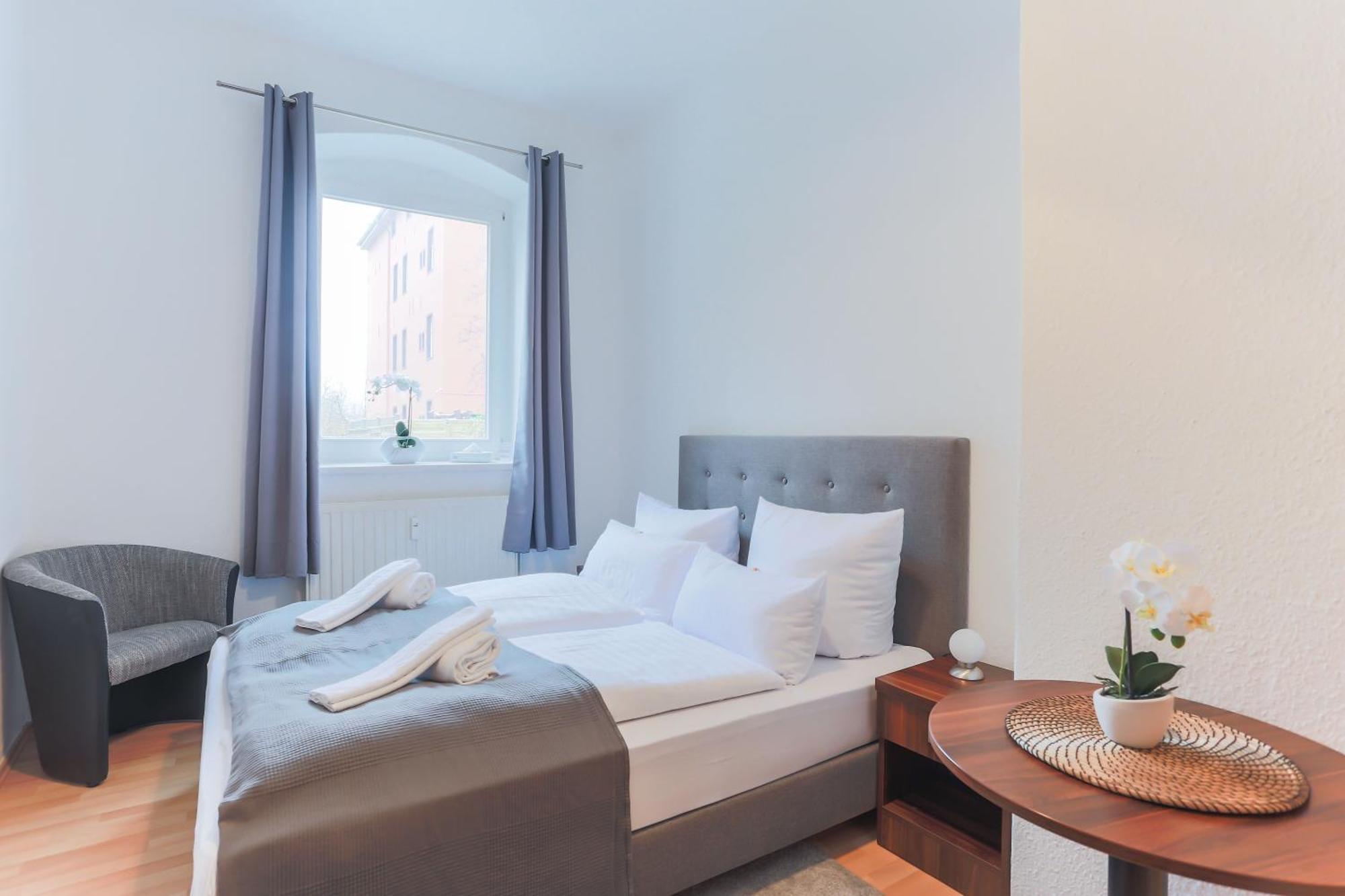 (פרנקפורט (אודר Viadrina Rooms & Apartments Frankfurt-Oder Am Park Im Zentrum מראה חיצוני תמונה