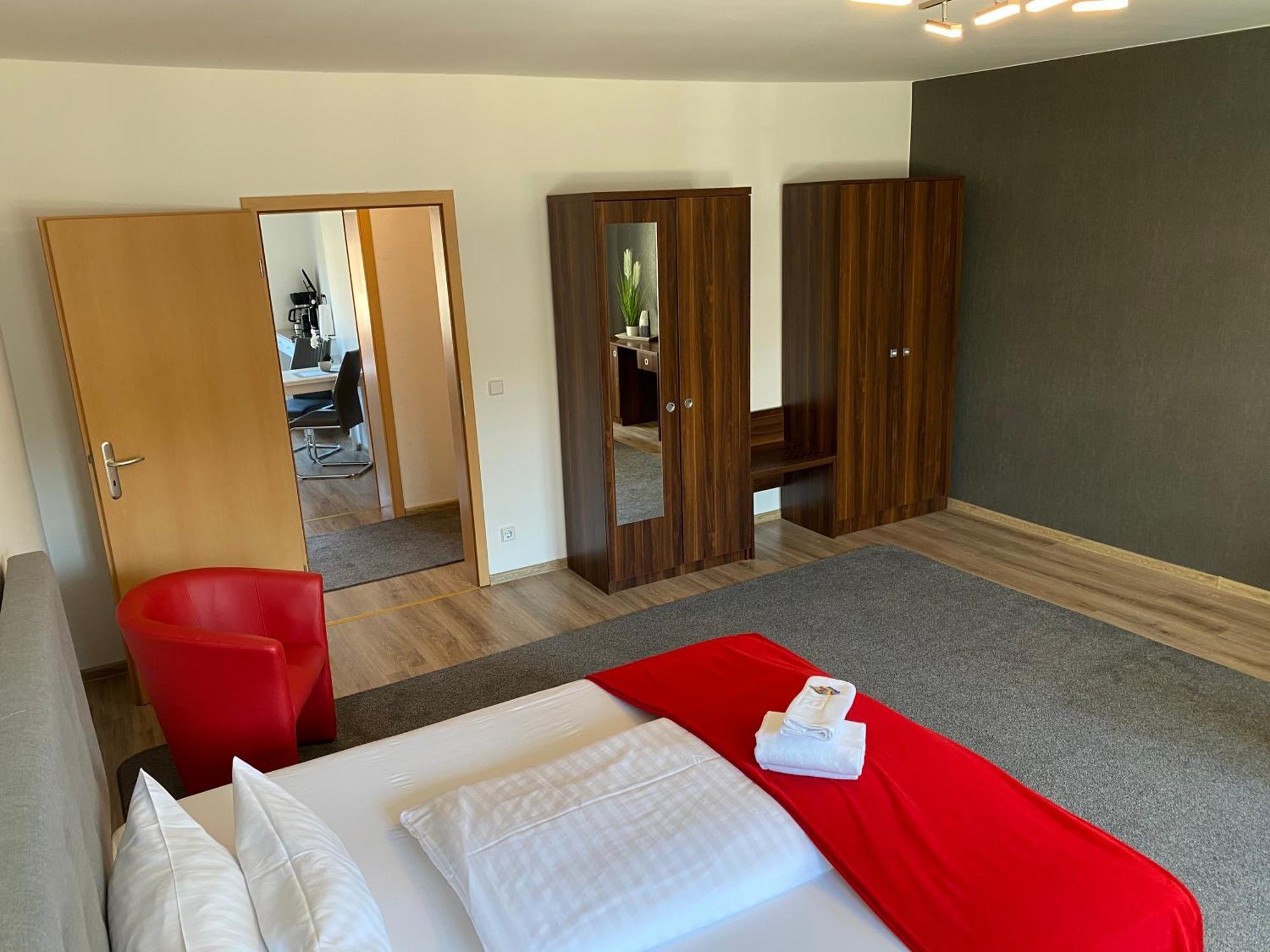 (פרנקפורט (אודר Viadrina Rooms & Apartments Frankfurt-Oder Am Park Im Zentrum מראה חיצוני תמונה